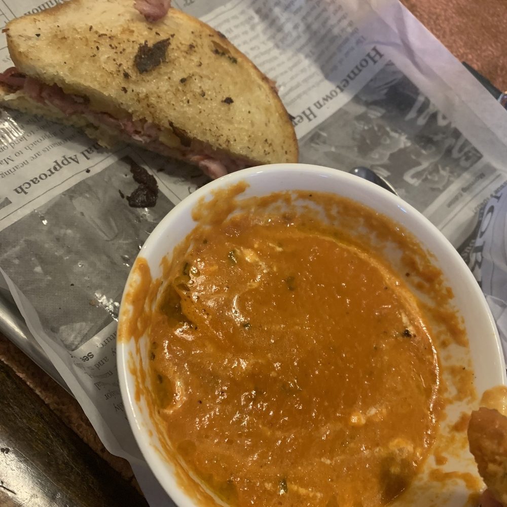 Sandy's Pub - The Tahoe Sourdough Grilled Cheese and tomato soup - Pubs Near Me - Olympic Valley, California Sandy's Pub - The Tahoe Sourdough Grilled Cheese and tomato soup - Pubs Near Me - Olympic Valley, California