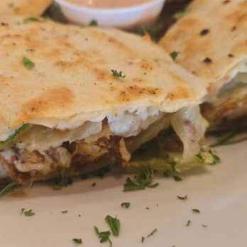 Seasons Cafe & Eatery - Cafes Near Me - Brooks, Alberta