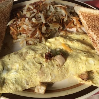 Dairy Dean's Family Restaurant - Omelette with white bread and fried potato - American Near Me - Algoma, Wisconsin Dairy Dean's Family Restaurant - Omelette with white bread and fried potato - American Near Me - Algoma, Wisconsin