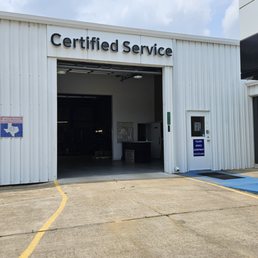 Exterior photo of Toliver Buick GMC - Mount Pleasant, Texas Exterior photo of Toliver Buick GMC - Mount Pleasant, Texas