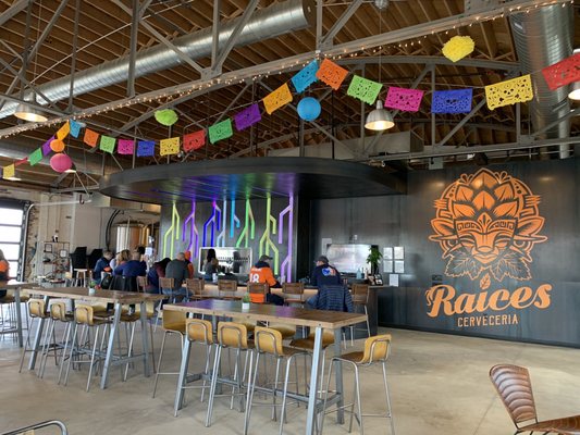 Raíces Brewing Company by null