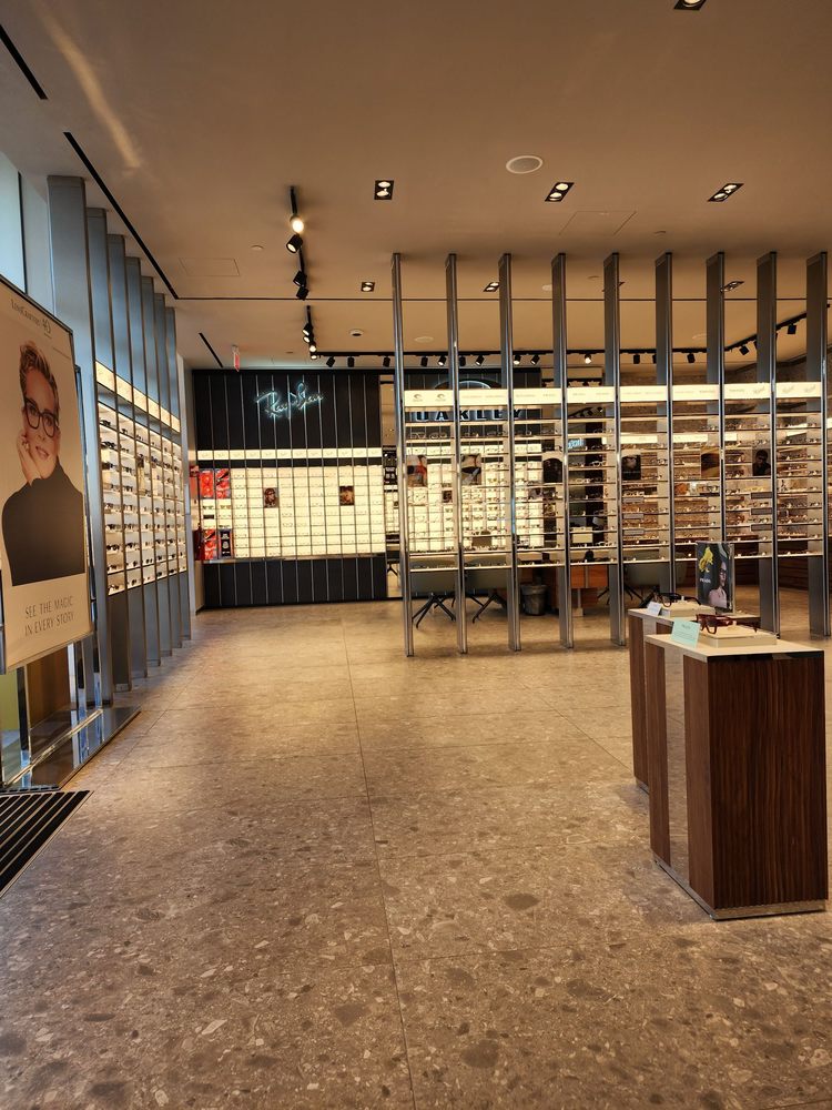 LENSCRAFTERS Updated May 2024 10 Photos & 14 Reviews 1569 Niagara