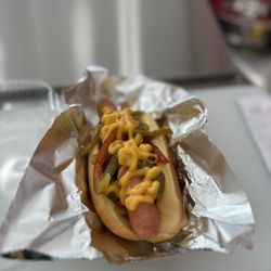 McCants Hot Dog Hut - Hot dog