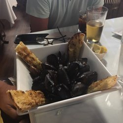 The Bistro On Sterling - Mussels