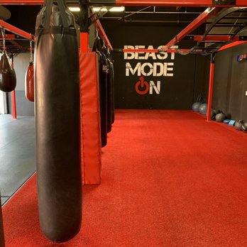 Vegas Strong Gym - Gyms Near Me - Las Vegas, Nevada