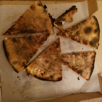 Big Tomato Pizza - Pizza Near Me - Des Moines, Iowa