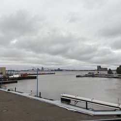 Park Point Marina Inn