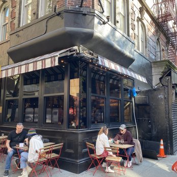 THE HALF PINT / ERNIE’S BAR - Updated November 2024 - 236 Photos & 499