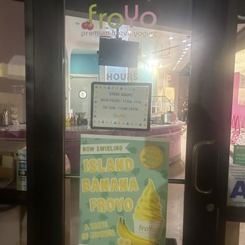 FroYo Frozen Yogurt - Ice Cream & Frozen Yogurt Near Me - St Louis, Missouri FroYo Frozen Yogurt - Ice Cream & Frozen Yogurt Near Me - St Louis, Missouri