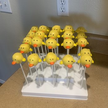 Karina’s Cake Pops - Easter themed cake pop chicks! - Bakeries Near Me Karina’s Cake Pops - Easter themed cake pop chicks! - Bakeries Near Me