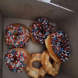 The Jelly Donut - 4th donuts