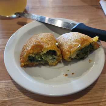 Sazón Colombia - Veggie empanada - Colombian Near Me - Chatsworth, California Sazón Colombia - Veggie empanada - Colombian Near Me - Chatsworth, California