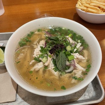 Bun Mee - Chicken PHO - Vietnamese Near Me - San Francisco, California