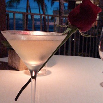 La Mer - Pear martini - French Near Me - Honolulu, Hawaii La Mer - Pear martini - French Near Me - Honolulu, Hawaii