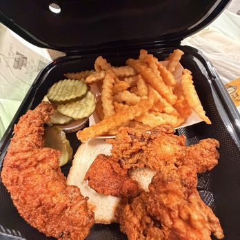 Dave's Hot Chicken - Combo with 6 Dave bites and a tender. - Chicken Shop Near Me - Pinole, California