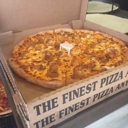 "Your" Pizza Shop - Buffalo Chicken Pizza
