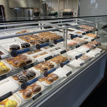 Krispy Kreme - More donuts - Donuts Near Me - Elk Grove Village, Illinois Krispy Kreme - More donuts - Donuts Near Me - Elk Grove Village, Illinois