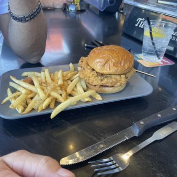 PopStroke - Chicken sandwich - Mini Golf Near Me - Scottsdale, Arizona PopStroke - Chicken sandwich - Mini Golf Near Me - Scottsdale, Arizona