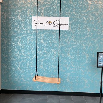 FamLe Sippin - Bubble Tea Near Me - Kent, Washington