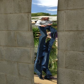 Get the Picture - Distorted mirror - Framing Near Me