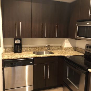 AKA Rittenhouse Square - Kitchen - Hotels Near Me - Philadelphia, Pennsylvania
