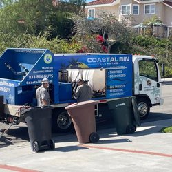 Coastal Bin Cleaning - Setting up to sanitize: