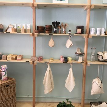 Keep It Simple Honolulu Zero Waste - Inside - Cosmetics & Beauty Supply Near Me - Honolulu, Hawaii