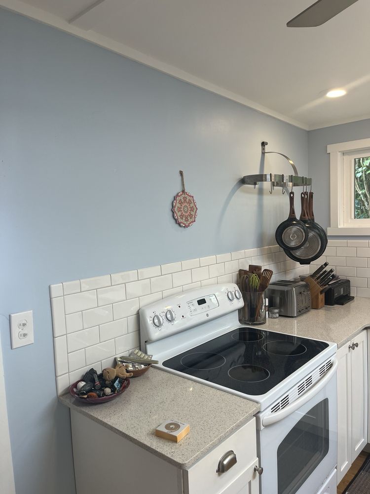 Slide of Hana Ho Painting