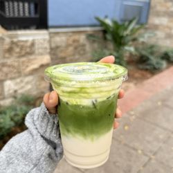 Cafe Alessie - Banana Pudding Matcha Latte