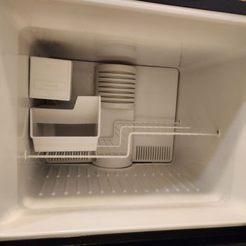 Albert Pogosov Appliance - Cleaned freezer of all the ice that was piling up, went above and beyond! - Appliances & Repair Near Me - Glendale, California Albert Pogosov Appliance - Cleaned freezer of all the ice that was piling up, went above and beyond! - Appliances & Repair Near Me - Glendale, California