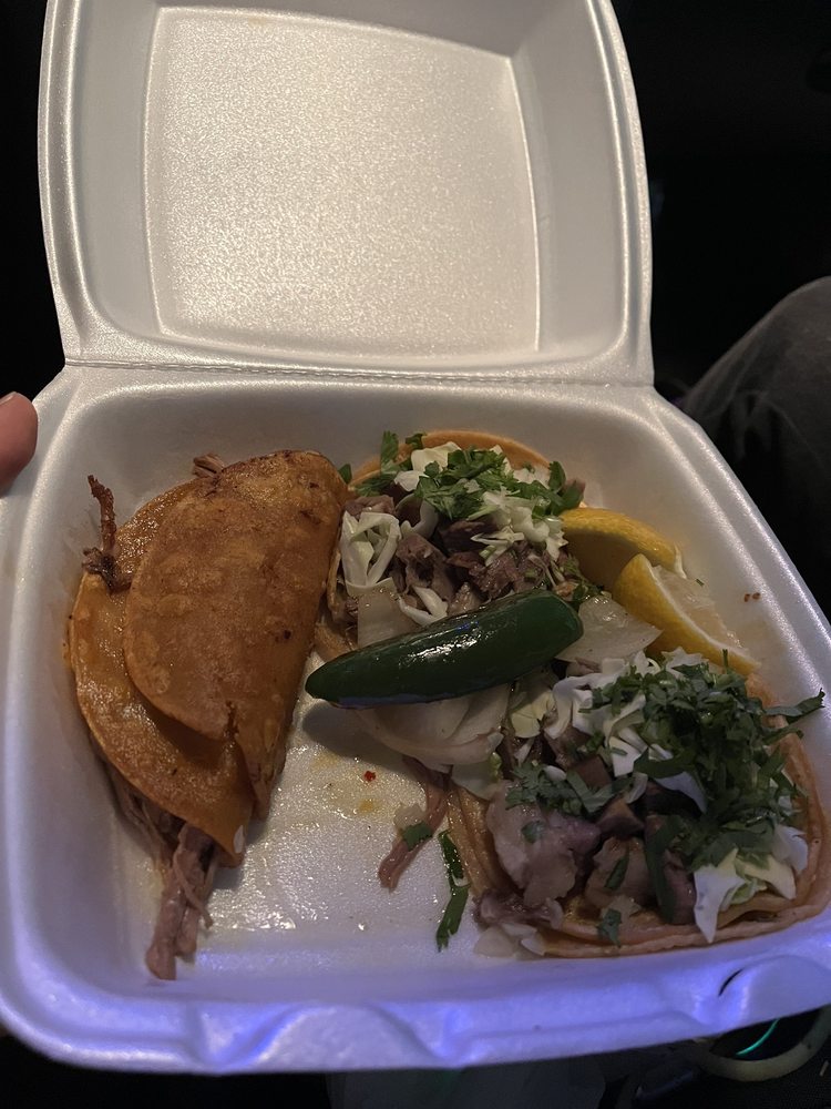 Reina’s Taqueria