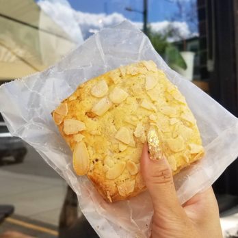 LA SAISON Bakery - apricot and almond scone - Bakeries Near Me - Cambridge, Massachusetts LA SAISON Bakery - apricot and almond scone - Bakeries Near Me - Cambridge, Massachusetts