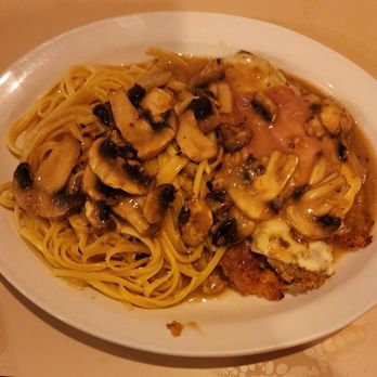 Ricado's Italian Restaurant - Veal Saltimbocca - Italian Near Me - Aiea, Hawaii