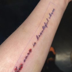 Icon Tattoo & Body Piercing