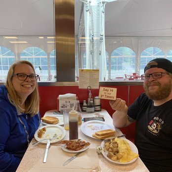 Dream Diner - Home Fries, Starlite Omelet, Worcester Omelet, Bacon. - Diners Near Me - Tyngsboro, Massachusetts Dream Diner - Home Fries, Starlite Omelet, Worcester Omelet, Bacon. - Diners Near Me - Tyngsboro, Massachusetts