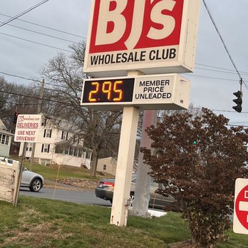 BJ's Wholesale Club - $2.95 gas - Wholesale Stores Near Me - Manchester, Connecticut BJ's Wholesale Club - $2.95 gas - Wholesale Stores Near Me - Manchester, Connecticut