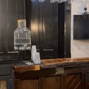 Red Door Cafe - Coffee & Tea Near Me - Indianapolis, Indiana