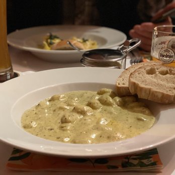 Centro Italia - Gnocchi Pesto. - Italian Near Me - Wiesbaden, HE