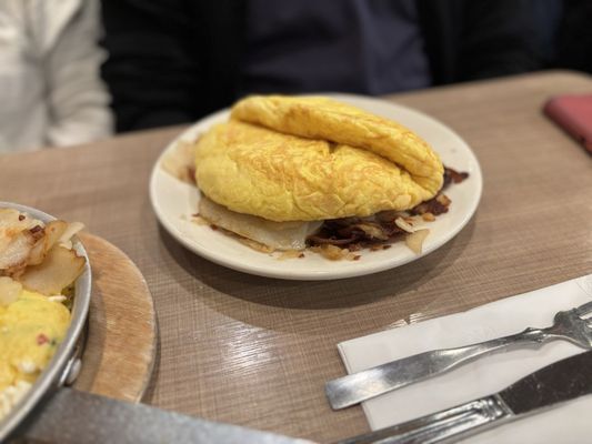 Lou Mitchell's by null Lou Mitchell's by null