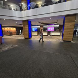 Treasure Island Resort & Casino - Hotel Front desk
