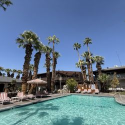 Sam's Family Spa - Pool at Sam's