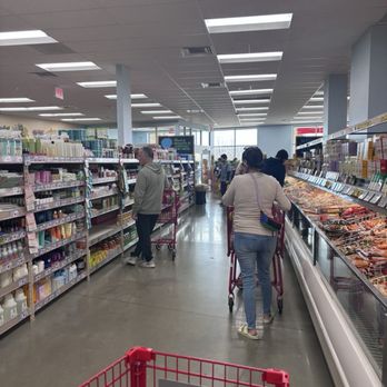 Trader Joe's - Grocery Near Me - Hamden, Connecticut