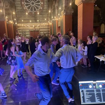 Jeez ent - DJs Near Me Jeez ent - DJs Near Me