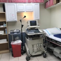 Kissena Radiology - Clean exam rooms.
