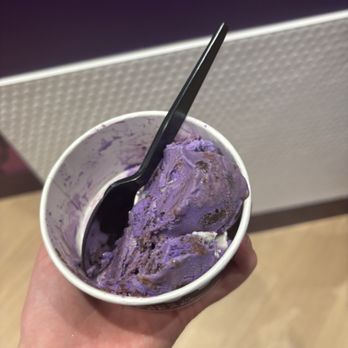 Insomnia Cookies - Dreamweaver ice cream - Desserts Near Me - Minneapolis, Minnesota Insomnia Cookies - Dreamweaver ice cream - Desserts Near Me - Minneapolis, Minnesota