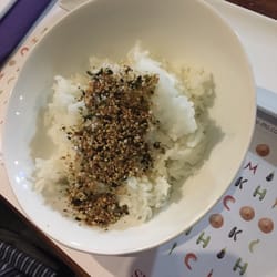 Gohan furikake salmón