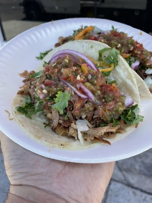 Carnitas El Artista by null