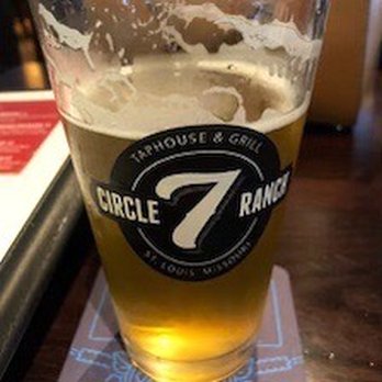 Circle 7 Ranch - Happy Hour Seasonal Sam Adams Brew - Cold Snap - Burgers Near Me - St. Louis, Missouri