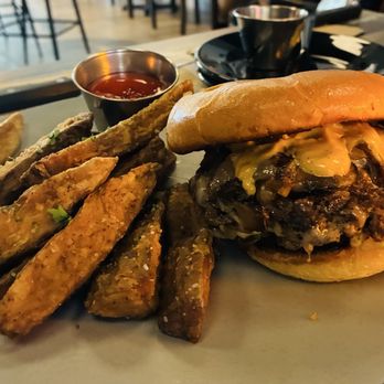 The Vault - Smash burger and fries - American Near Me - Pompano Beach, Florida