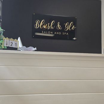 Blush & Glo Salon And Spa - Hair Stylists Near Me - Sebastopol, California